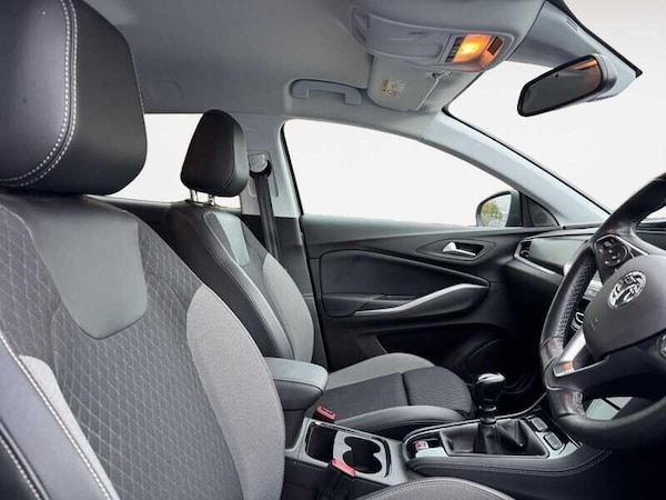 Used Vauxhall Grandland 2022 for sale - 76240266: Photo 4