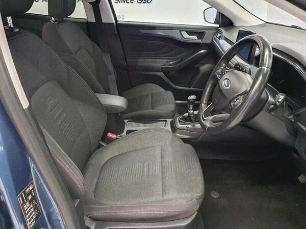 Used Ford Focus 2021 for sale - 76137156: Photo 12