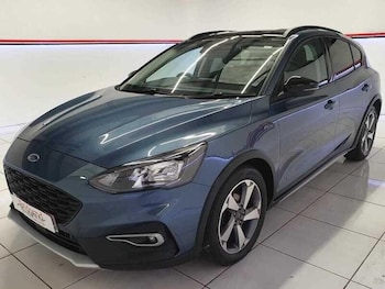 Used Ford Focus 2021 for sale - 76137156: Photo 3