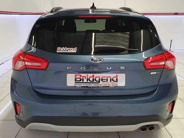 Used Ford Focus 2021 for sale - 76137156: Photo 5