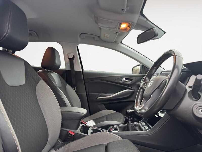 Used Vauxhall Grandland 2022 for sale - 76912618: Photo 4