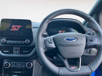 Used Ford Puma 2024 for sale - 78669404: Photo