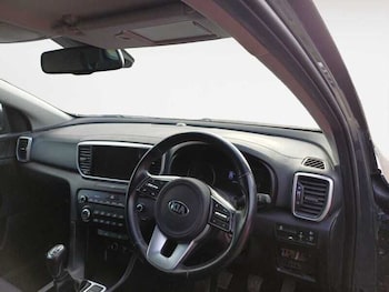 Used Kia Sportage 2021 for sale - 79367897: Photo