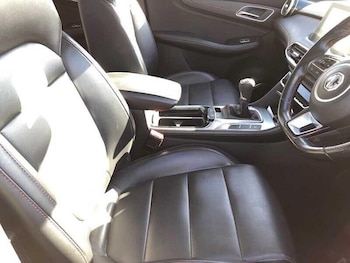 Used MG MG HS 2022 for sale - 76136177: Photo