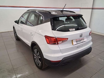 Used SEAT Arona 2024 for sale - 79309276: Photo