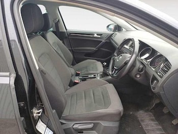 Used Volkswagen Golf 2020 for sale - 75508057: Photo