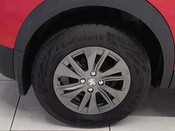 Used Peugeot 2008 2022 for sale - 76166752: Photo 8