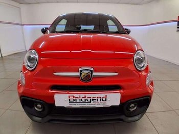 Used Abarth 595 2022 for sale - 79309834: Photo