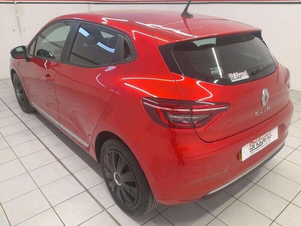 Used Renault Clio 2020 for sale - 76174762: Photo 4