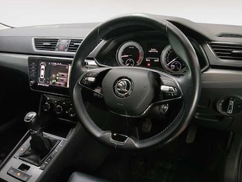 Used Skoda Superb 2021 for sale - 77813885: Photo