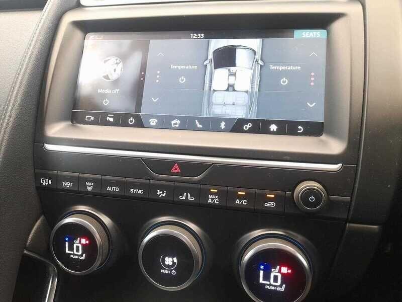 Used Jaguar E-Pace 2020 for sale - 76136286: Photo 17