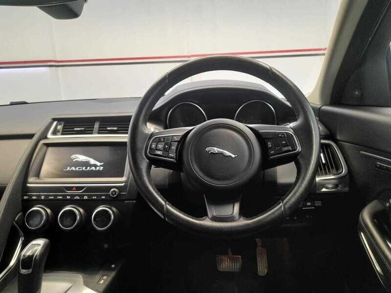 Used Jaguar E-Pace 2020 for sale - 76136286: Photo 9