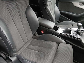 Used Audi A4 2021 for sale - 77716337: Photo