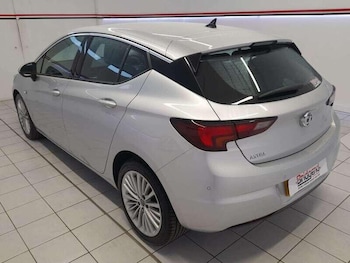 Used Vauxhall Astra 2021 for sale - 76259896: Photo