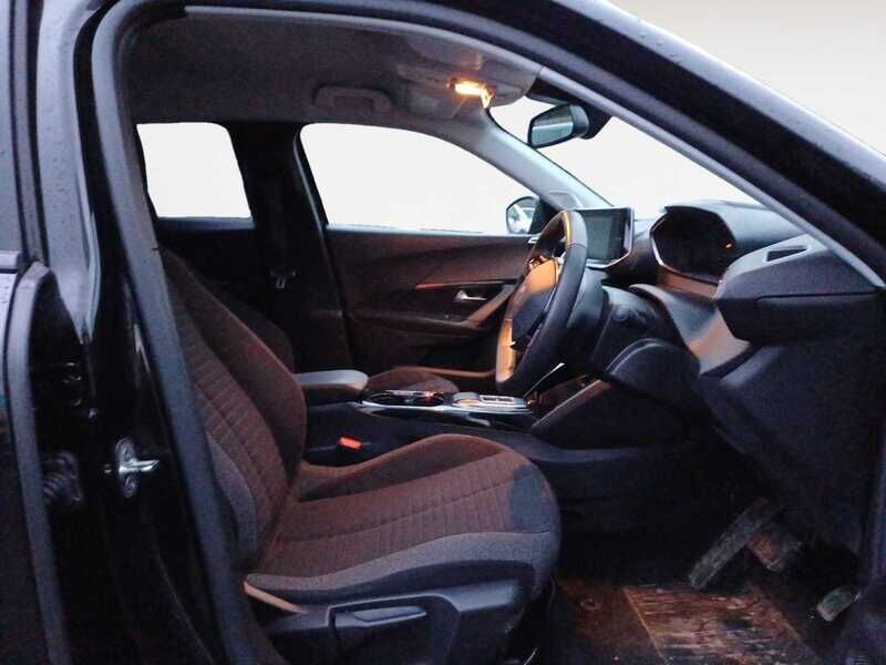 Used Peugeot 2008 2022 for sale - 77814232: Photo 4