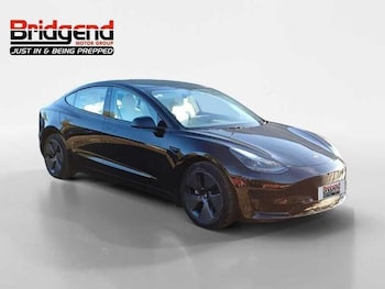 Tesla - Model 3