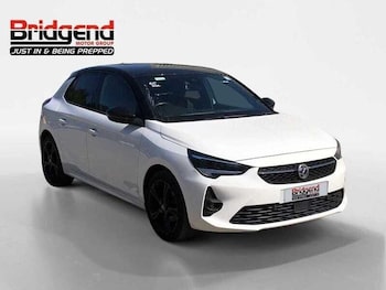 Vauxhall - Corsa