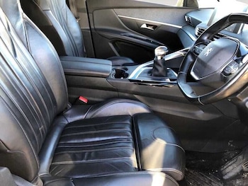 Used Peugeot 5008 2019 for sale - 77036429: Photo