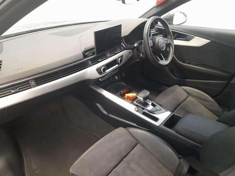 Used Audi A4 Avant 2021 for sale - 76306505: Photo 14