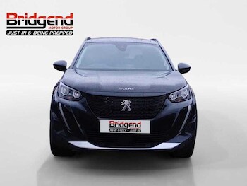Used Peugeot E-2008 2022 for sale - 77223266: Photo