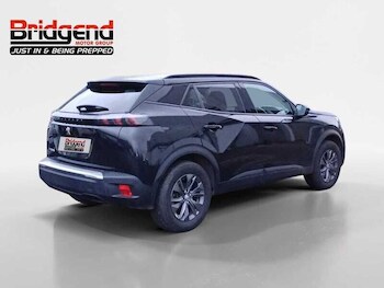 Used Peugeot E-2008 2022 for sale - 77223266: Photo