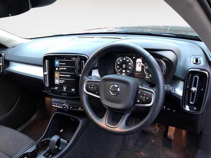 Used Volvo XC40 2021 for sale - 76584409: Photo 5