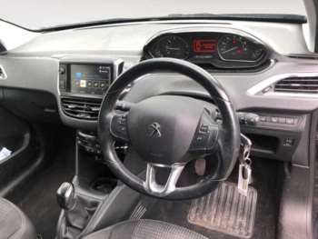 Used Peugeot 208 2019 for sale - 75060601: Photo