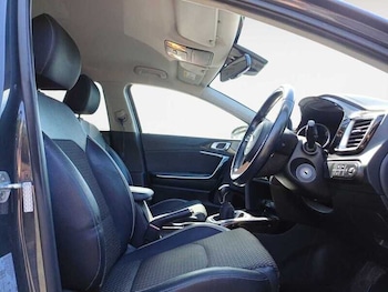 Used Kia Ceed 2021 for sale - 79140007: Photo