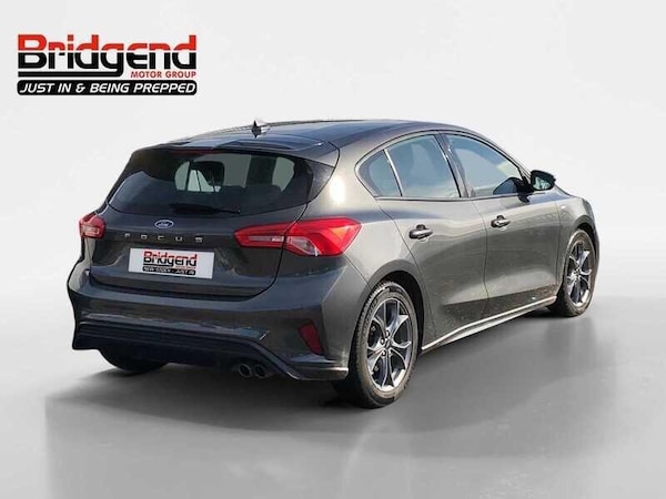Used Ford Focus 2020 for sale - 76239949: Photo 1