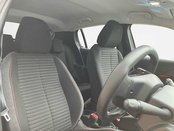 Used Peugeot 208 2023 for sale - 79286010: Photo