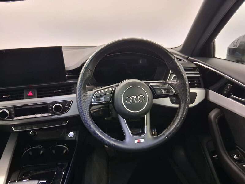 Used Audi A4 2022 for sale - 77716364: Photo 9