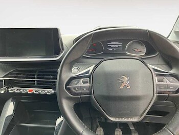 Used Peugeot 208 2023 for sale - 78391302: Photo