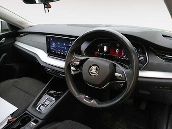 Used Skoda Octavia 2021 for sale - 77247579: Photo