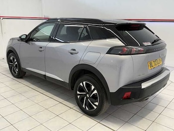 Used Peugeot 2008 2023 for sale - 79309694: Photo