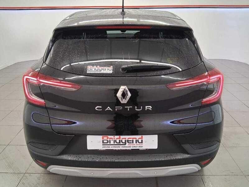 Used Renault Captur for sale - 76472517: Photo 5