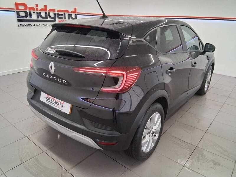 Used Renault Captur for sale - 76472517: Photo 6