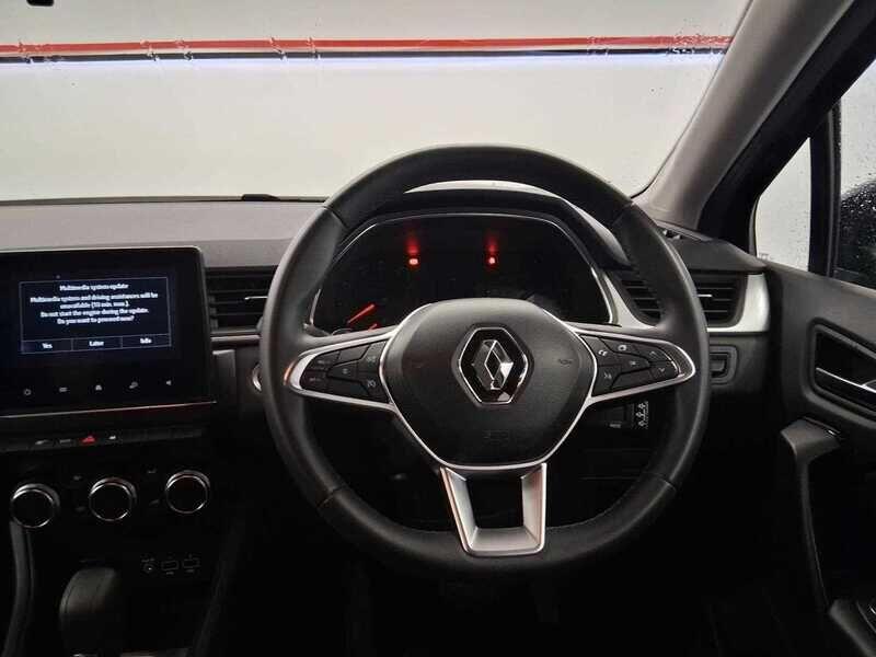 Used Renault Captur for sale - 76472517: Photo 9