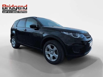 Used Land Rover Discovery Sport 2017 for sale - 76521819: Photo