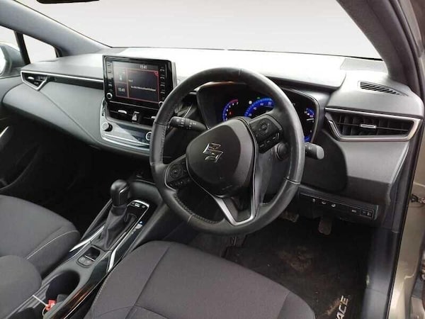 Used Suzuki Swace 2022 for sale - 76240284: Photo 4