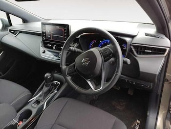 Used Suzuki Swace 2022 for sale - 76240284: Photo 4