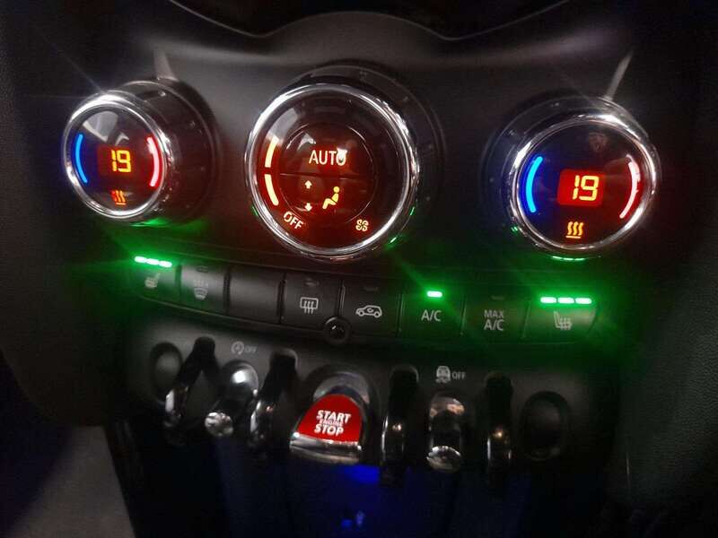 Used MINI Cooper 2019 for sale - 77677421: Photo 17