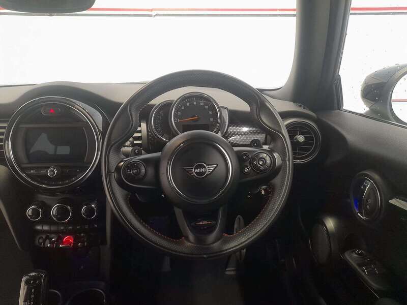 Used MINI Cooper 2019 for sale - 77677421: Photo 9