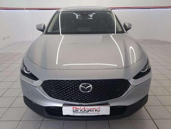 Used Mazda CX-30 2023 for sale - 76136527: Photo 2