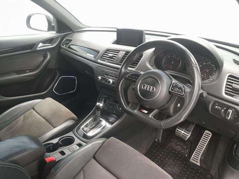 Used Audi Q3 2017 for sale - 76550052: Photo 10