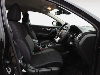 Used Nissan Qashqai 2019 for sale - 77284019: Photo