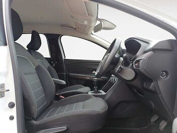 Used Dacia Sandero Stepway 2023 for sale - 78669394: Photo