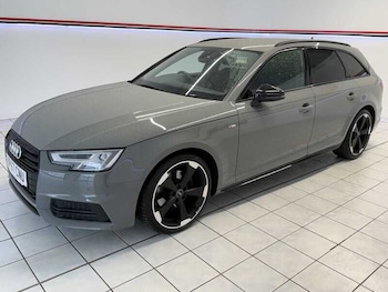 Used Audi A4 2018 for sale - 79087358: Photo