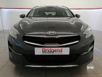 Used Kia XCeed 2020 for sale - 76135974: Photo 2