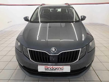 Used Skoda Octavia 2019 for sale - 76138290: Photo 2