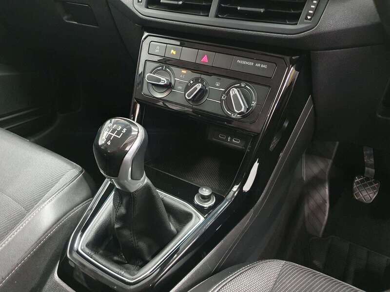 Used Volkswagen T-Cross 2023 for sale - 77814630: Photo 18